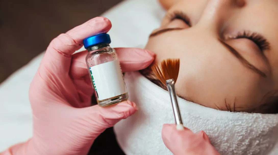Dermatological Nanotechnology Peels